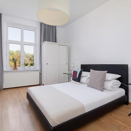 1-Bedroom Apartment - Dluga 65 Street Kraków Exteriör bild
